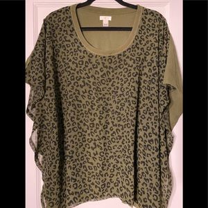 Leopard Print -Kimono sleeves